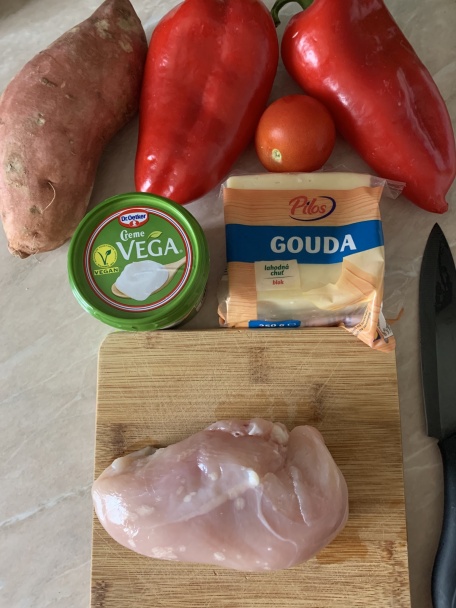 Jeseň na tanieri (pečená paprika plnená kuracím mäsom) (fotorecept) - obrázok 1