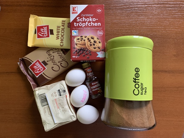 Luxusný vianočný koláč (fotorecept) - obrázok 3