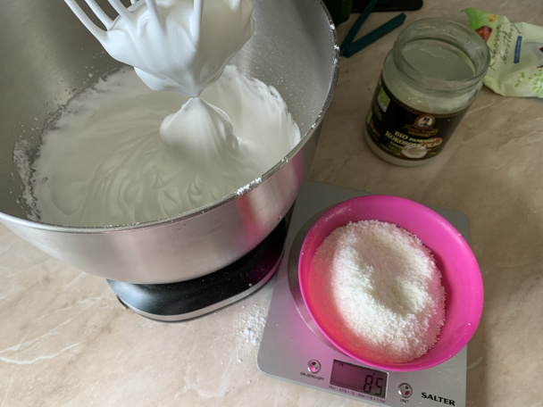 Kokosové kocky so žĺtkovým krémom (fotorecept) - obrázok 2