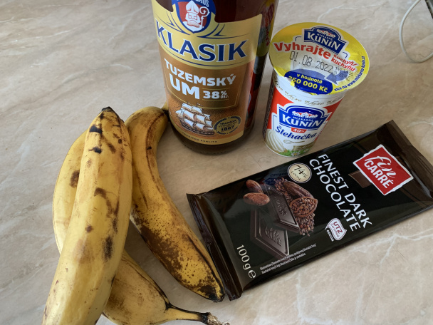 Čokoládovo-banánová pena (fotorecept) - obrázok 1