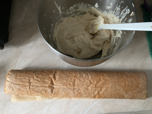 Mrkvová roláda s jemným karamelovým krémom (fotorecept) - obrázok 8