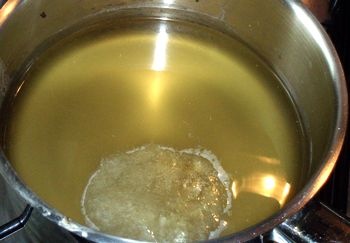 Zapečené zemiaky plnené šampiňónmi preliate šafránovo-kokosovou omáčkou (fotorecept) - obrázok 8