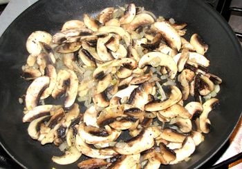 Krémové rizoto so šampiňónmi, údeným tofu a kokosovým mliekom (fotorecept) - obrázok 3