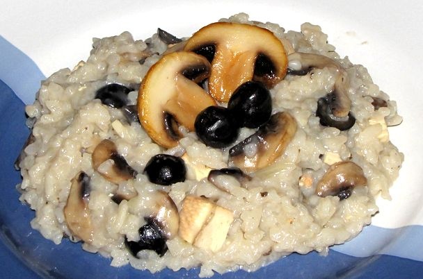 Krémové rizoto so šampiňónmi, údeným tofu a kokosovým mliekom (fotorecept) - obrázok 11