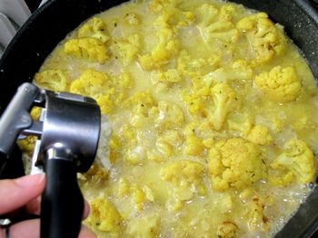 Dusený karfiol na tak trochu indický spôsob - obrázok 6