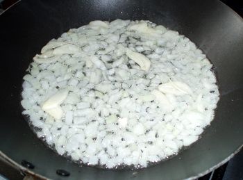 Čakanka s cibuľkou a cesnakom zapekaná so zemiakovou kašou (fotorecept) - obrázok 4