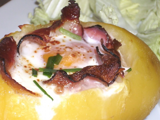 Zapečené slaninové zemiaky s vaječným okom (fotorecept) - obrázok 4