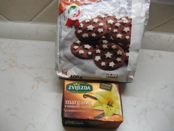 Cheesecake s tmavou a bielou čokoladou (fotorecept) - obrázok 1