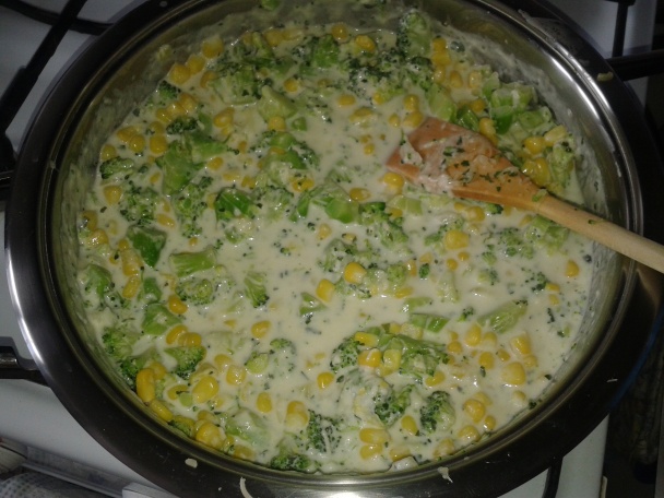 Syrovo-brokolicovo-kukuricové cestoviny - obrázok 3