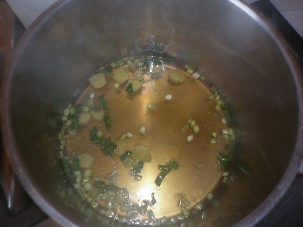 Tom Kha Gai - Kuracia polievka s kokosovým mliekom (fotorecept) - obrázok 2