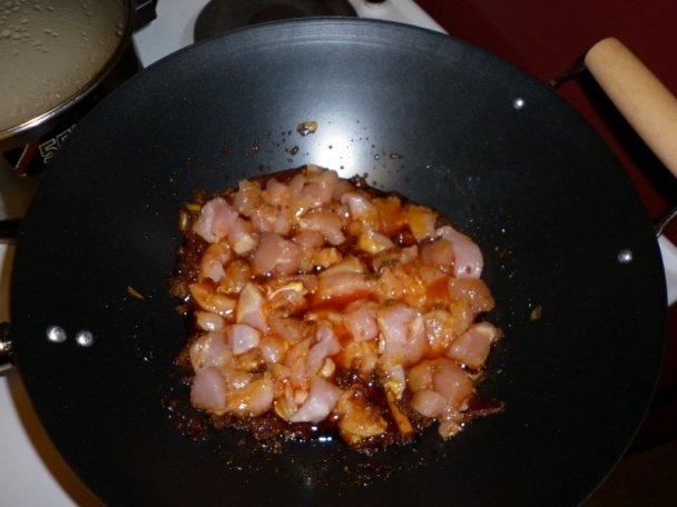 Panaeng Kai - kuracie mäso v červenom karí (fotorecept) - obrázok 5