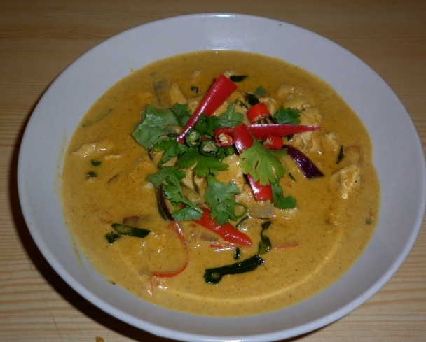 Panaeng Kai - kuracie mäso v červenom karí (fotorecept) - obrázok 9