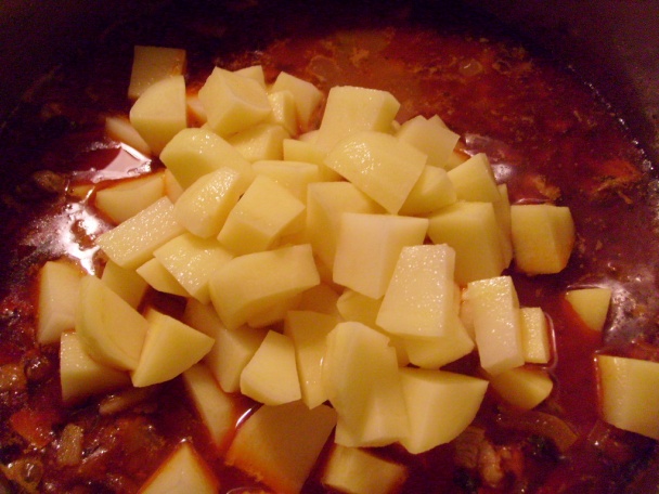 Nadstavený kotlíkový guláš (fotorecept) - obrázok 11