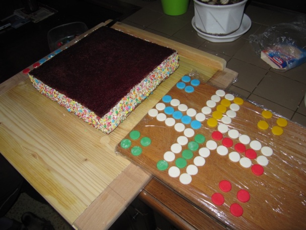 Hracia narodeninová torta (fotorecept) - obrázok 9