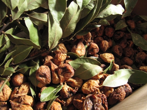 Medovníkový koláč s figami (fotorecept) - obrázok 3