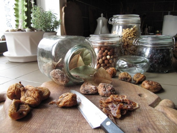 Medovníkový koláč s figami (fotorecept) - obrázok 4