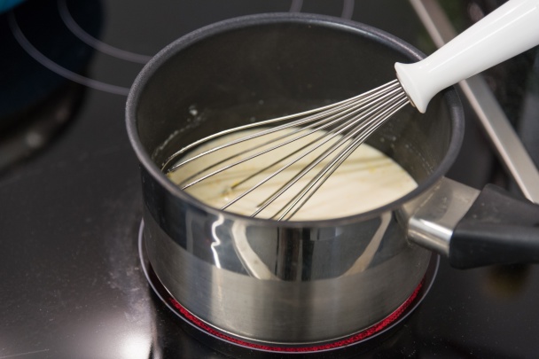 Citrónová panna cotta s čučoriedkovou penou (fotorecept) - obrázok 6