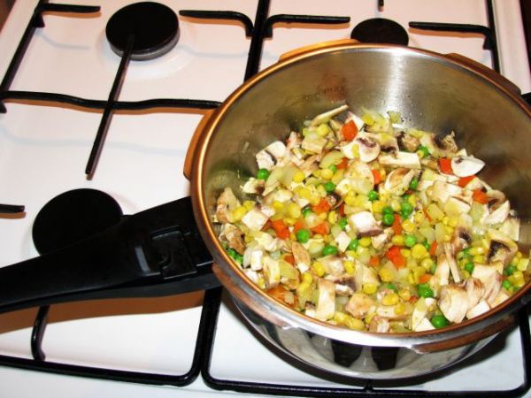 Ryža z tlakáča (fotorecept) - obrázok 1