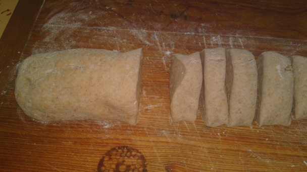 Grahamovo-celozrnné rohlíky so sezamom (fotorecept) - obrázok 3