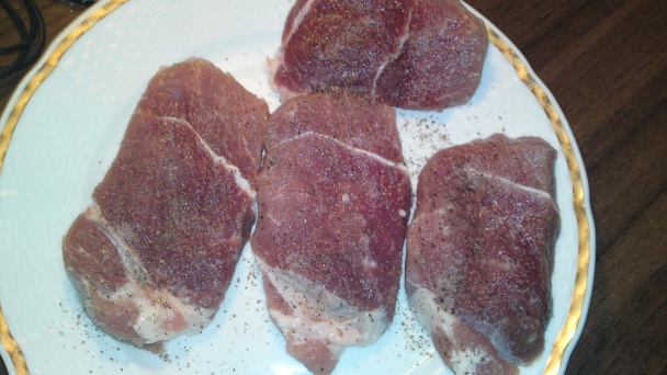 Pečené bravčové pliecko s voňavou krustou (fotorecept) - obrázok 1