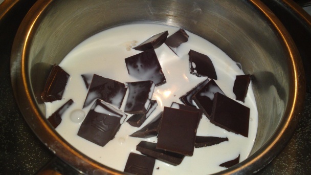 Čokoládovo-oriešková torta (fotorecept) - obrázok 10