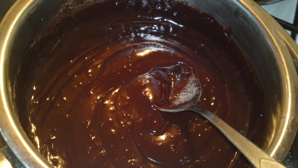 Čokoládovo-oriešková torta (fotorecept) - obrázok 11