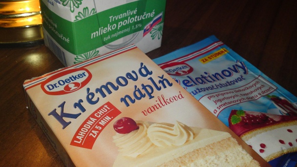 Ružové vanilkové rezy s broskyňou (fotorecept) - obrázok 3