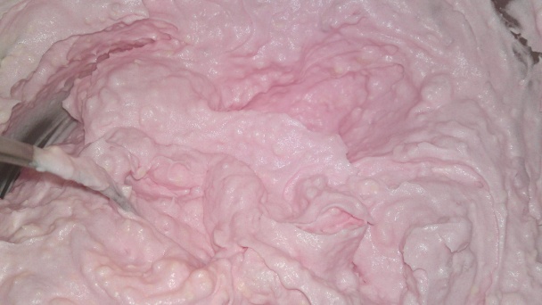 Ružové vanilkové rezy s broskyňou (fotorecept) - obrázok 9