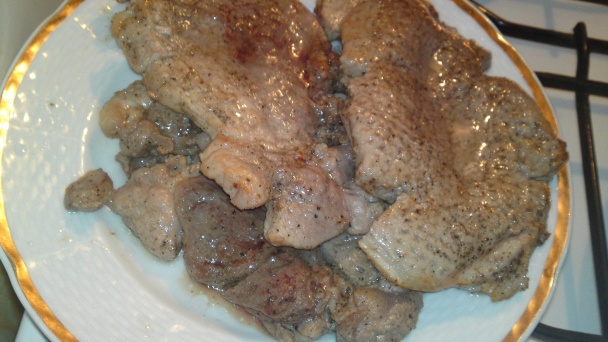 Bravčové plátky na slanine s dubákmi a mrkvou (fotorecept) - obrázok 9