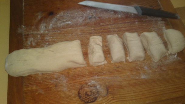 Domáce biele tukové rohlíky so sezamom (fotorecept) - obrázok 6