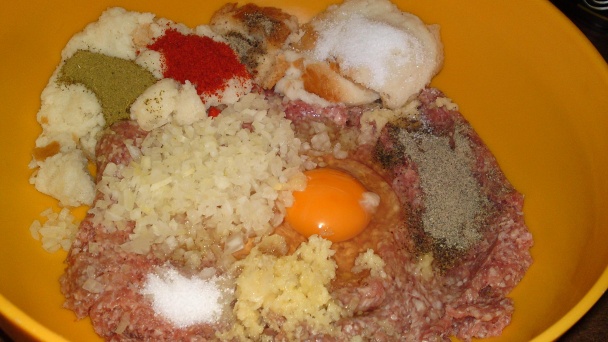 Fašírky s čubricou a zemiakovou kašou (fotorecept) - obrázok 6