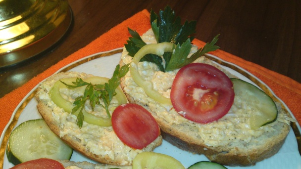 Vajíčkovo-syrová nátierka s cesnakom (fotorecept) - obrázok 10