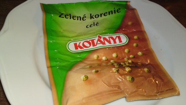 Bravčový steak so smotanovou omáčkou so zeleným korením (fotorecept) - obrázok 1