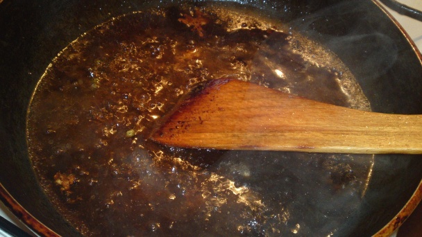 Bravčový steak so smotanovou omáčkou so zeleným korením (fotorecept) - obrázok 8