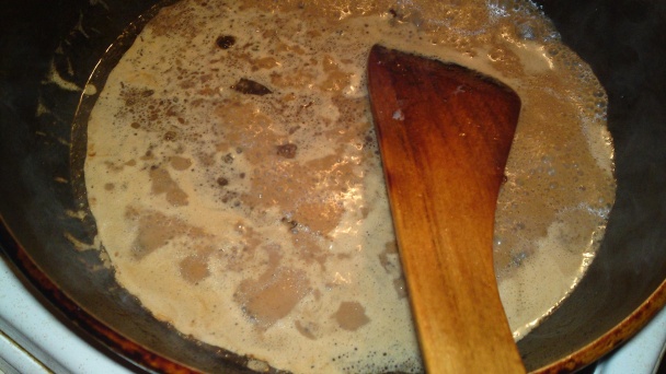 Bravčový steak so smotanovou omáčkou so zeleným korením (fotorecept) - obrázok 9