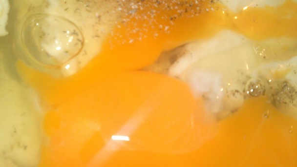 Bravčové rezy s hríbovou kašou zapekané s údeným  syrom /fotorecept/          - obrázok 10