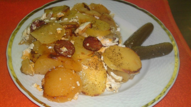 Prekladané zemiaky s čabajkou (fotorecept) - obrázok 14