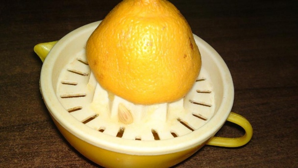 Kapustový šalát s mandarínkami a červenou cibuľou (fotorecept) - obrázok 8