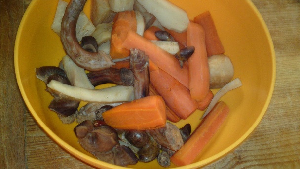 Sviatočná polievka z husacích drobov s macesovými knedličkami (fotorecept) - obrázok 6