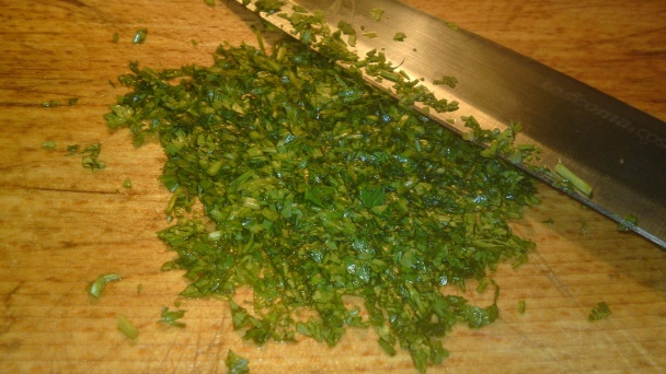 Pestrý zelený šalát so syrom a červenou cibuľou (fotorecept) - obrázok 10