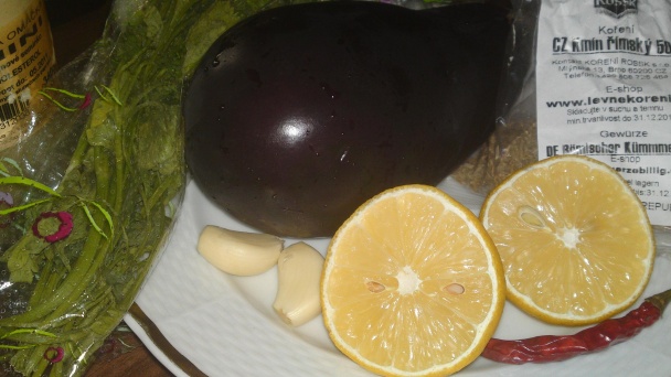 Baklažánová nátierka - Baba Ghanoush /fotorecept/ - obrázok 1