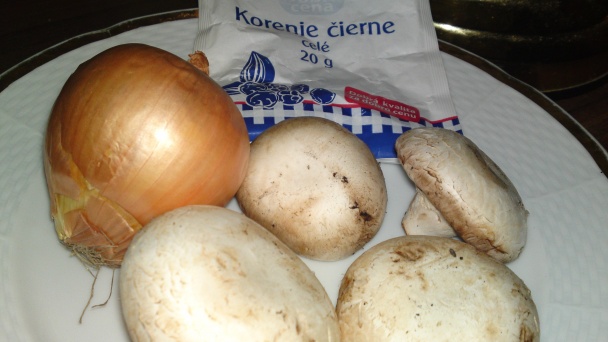 Šampiňóny na prírodno (fotorecept) - obrázok 1