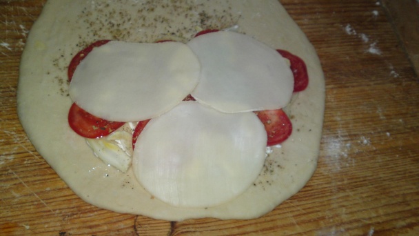Calzone - plnená pizza (fotorecept) - obrázok 9