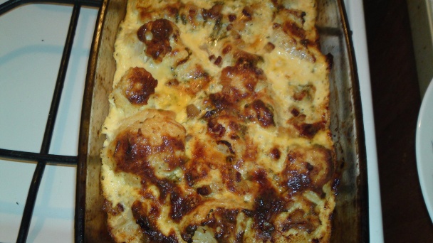 Zapekaný karfiol so syrom a údenou slaninkou /fotorecept/ - obrázok 9