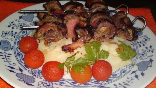 Mäsové závitky s anglickou slaninou a horčicou na ihle (fotorecept) - obrázok 8