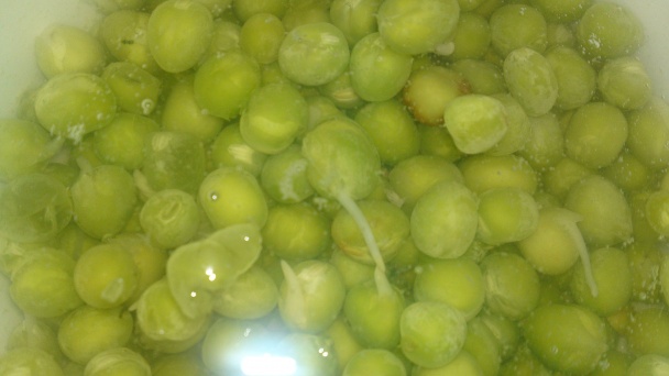 Pyré z cukrového hrášku ako príloha (fotorecept) - obrázok 1