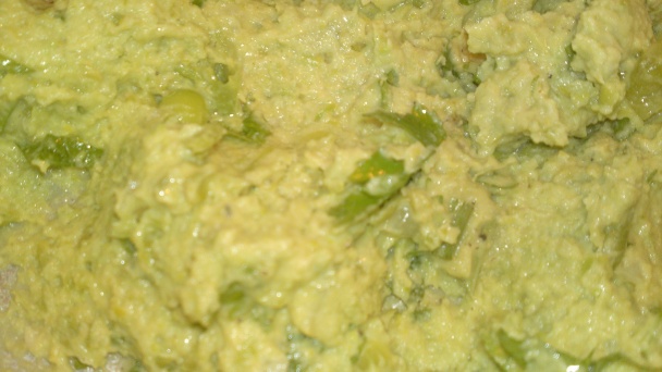 Kuracie prsia dusené na masle na pyré z cukrového hrášku so zemiakovou kašou /fotorecept/ - obrázok 4