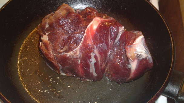 Hovädzie pečené špikované cesnakom /fotorecept/ - obrázok 6