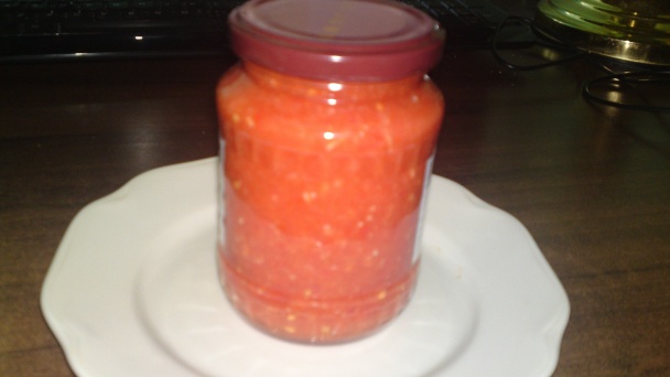 Kuracie stehná v cesnakovo-paradajkovej marináde špikované anglickou slaninou (fotorecept) - obrázok 7