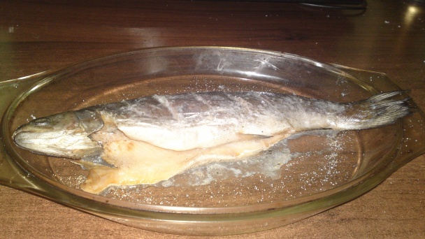 Chrumkavý pstruh na čiernom korení (fotorecept) - obrázok 5